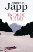 Une ombre plus p�le