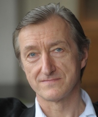 Julian Barnes